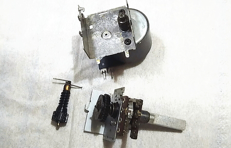 ���[�^�[�쓮�{�����[��